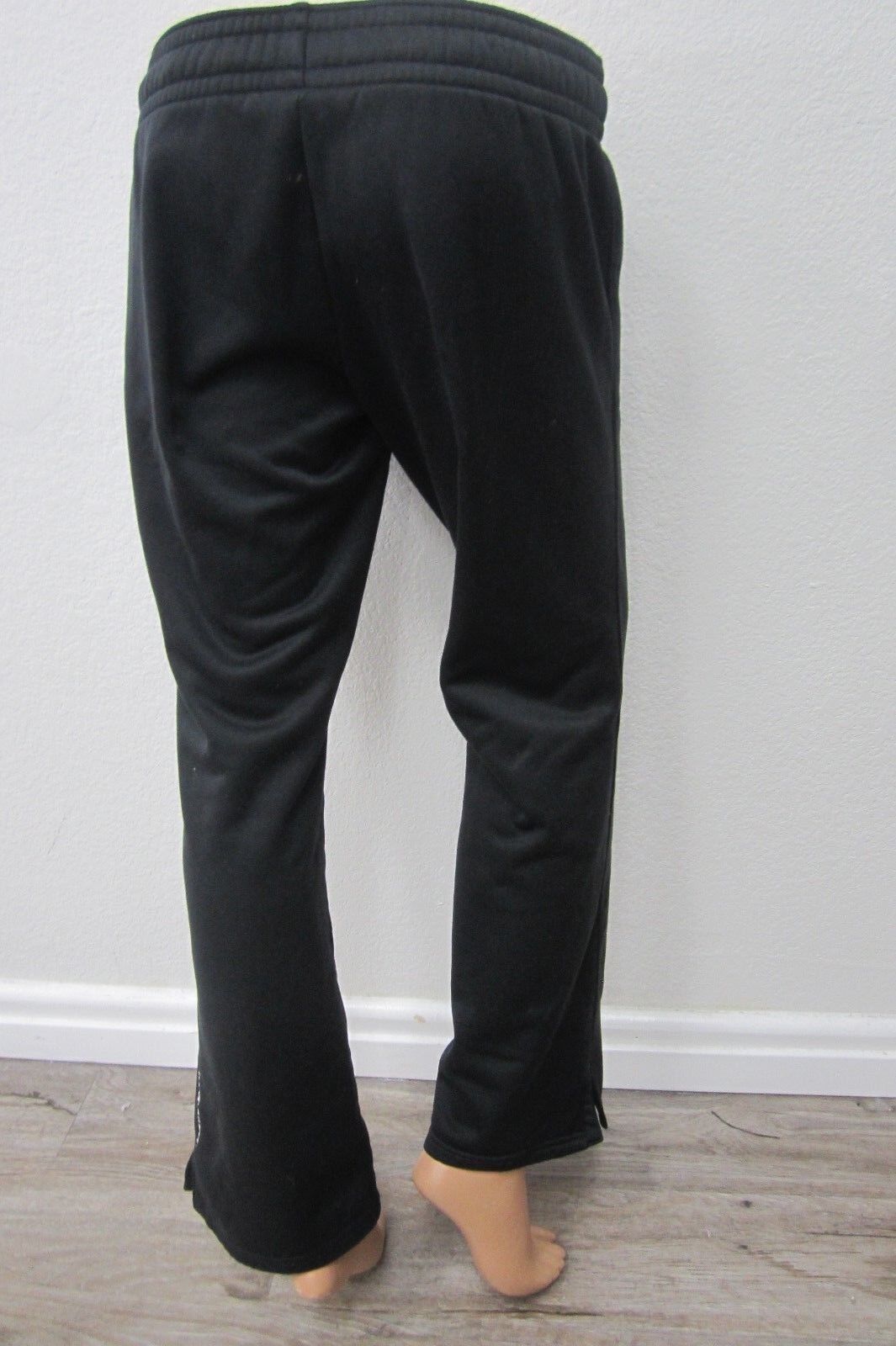 Under Armour Gray  FLeece Lined Athletic Capris Cropped Pants YLG Large joggers