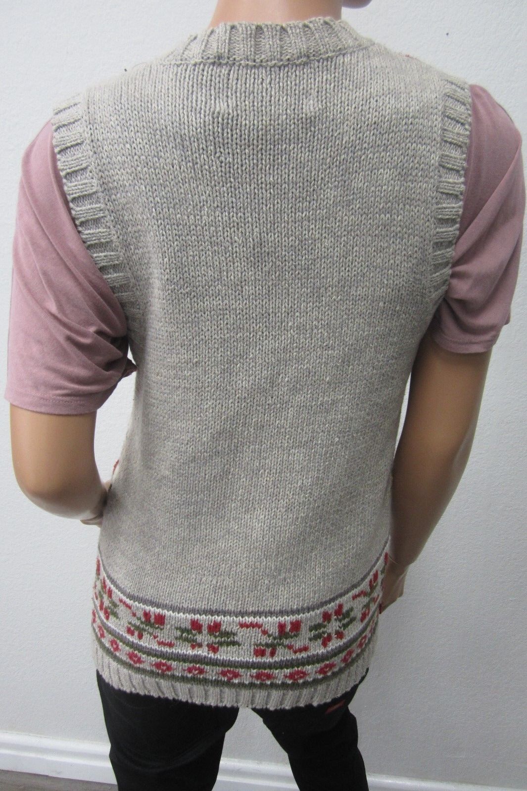 Tiara International Santa Christmas Sweater  Button Front Long Sleeve Size Med