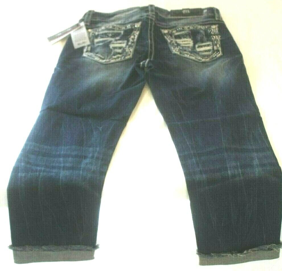 *NWT* Miss Me Women's Mid Rise Cuffed Capri Jeans "SUPER CUTE"  Size 26 x22