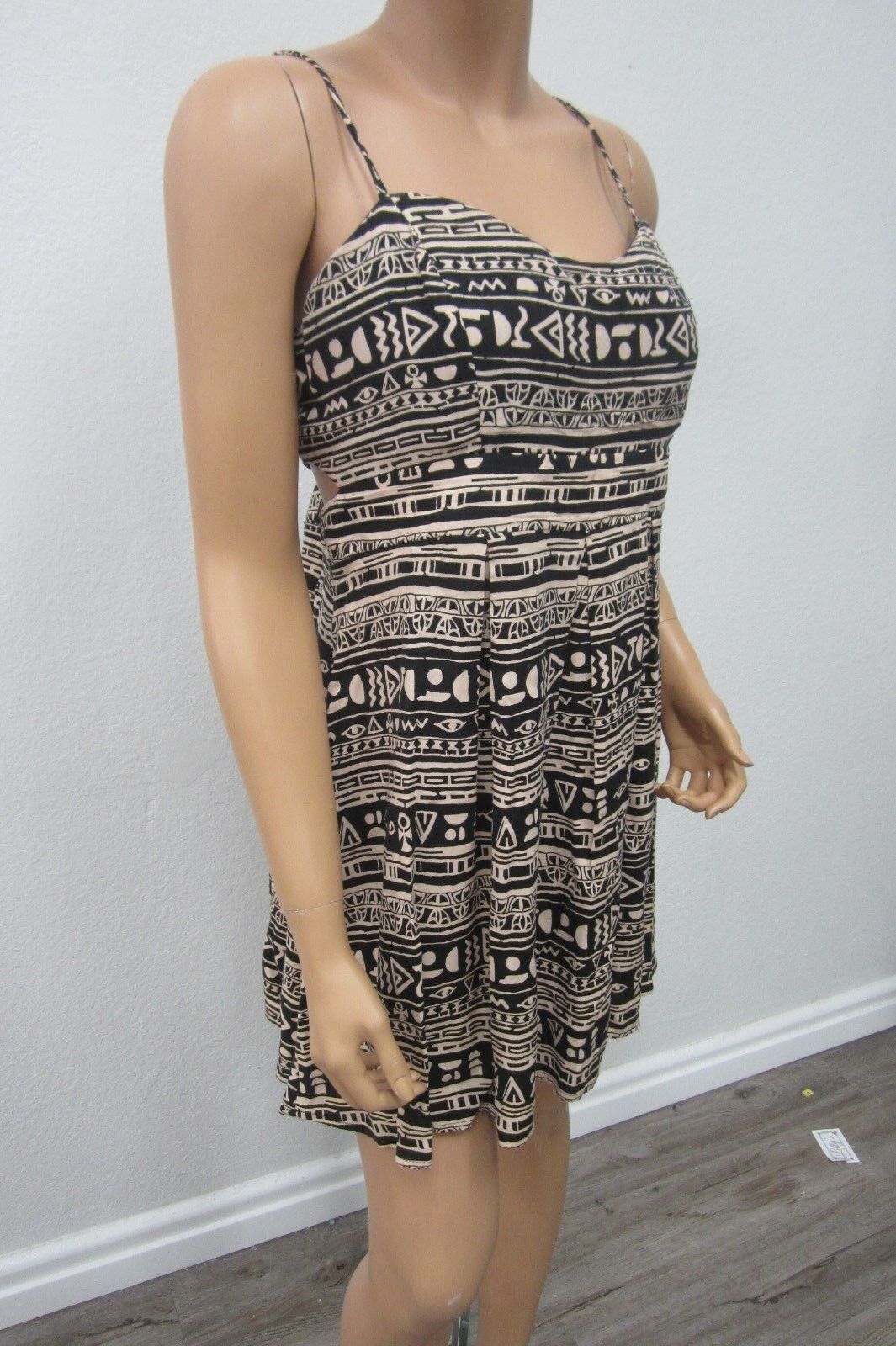 *VERY NICE*  Material Girl Women's Dress Sheath  Black Multi  Polyester Sz XL