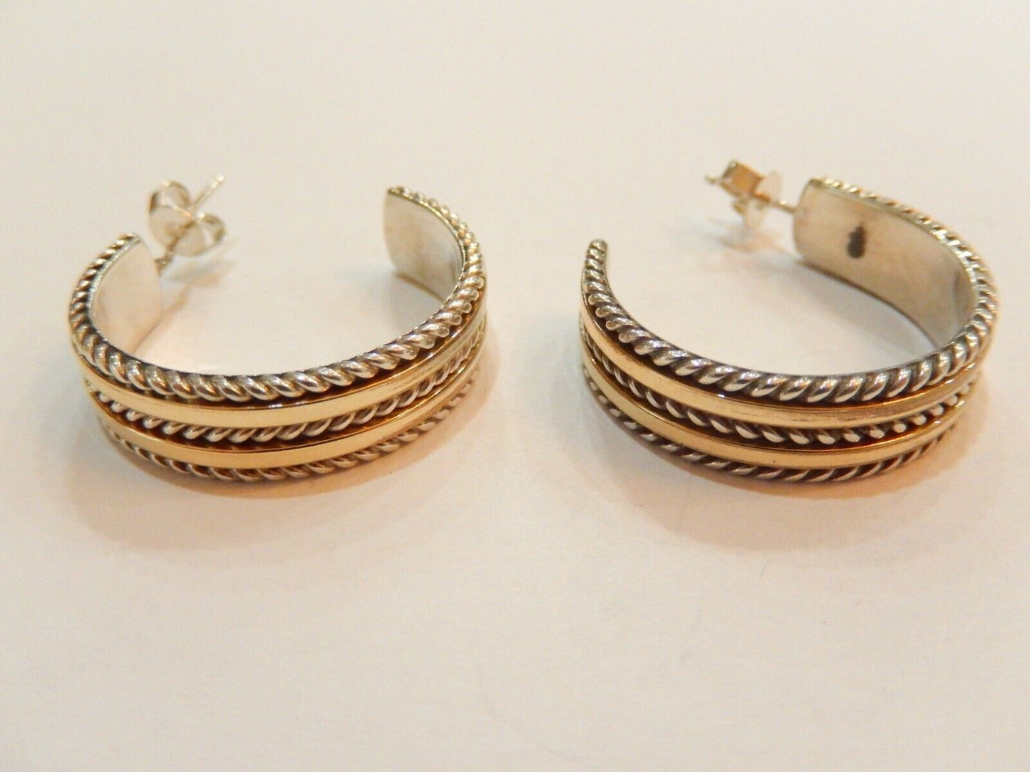 *VINTAGE* TOM HAWK Navajo Sterling Silver & 12K Gold Hoop Post Earrings