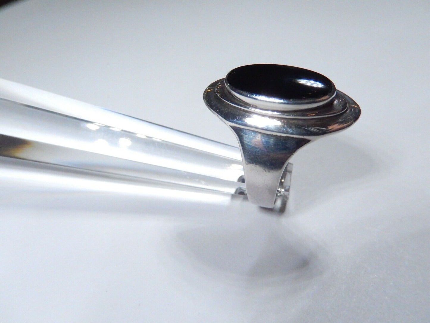 925 Sterling Silver Vintage Real Black Onyx Gem Oval Ring Size 7.25