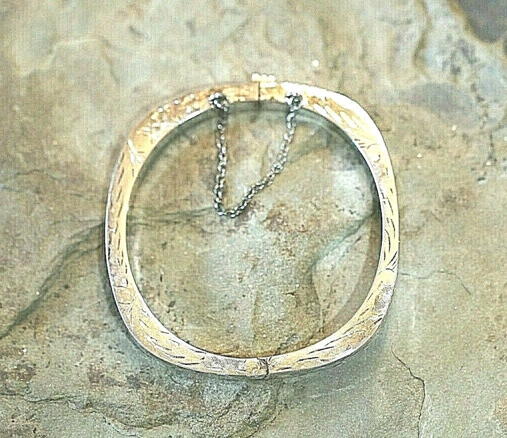*VINTAGE*  Thailand Sterling Silver Etched Engraved Hinged Bangle Bracelet