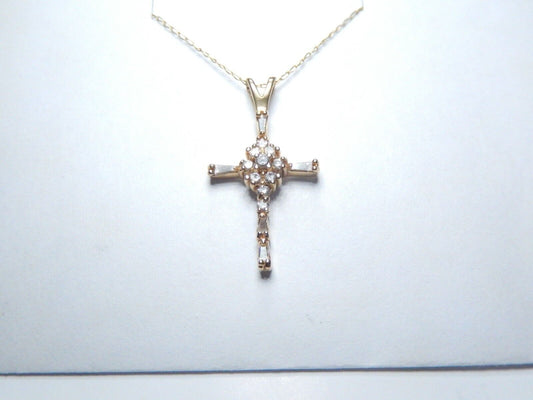 *VINTAGE*  14k Yellow Gold  .33CT Diamond Cross Pendant w/16" Chain