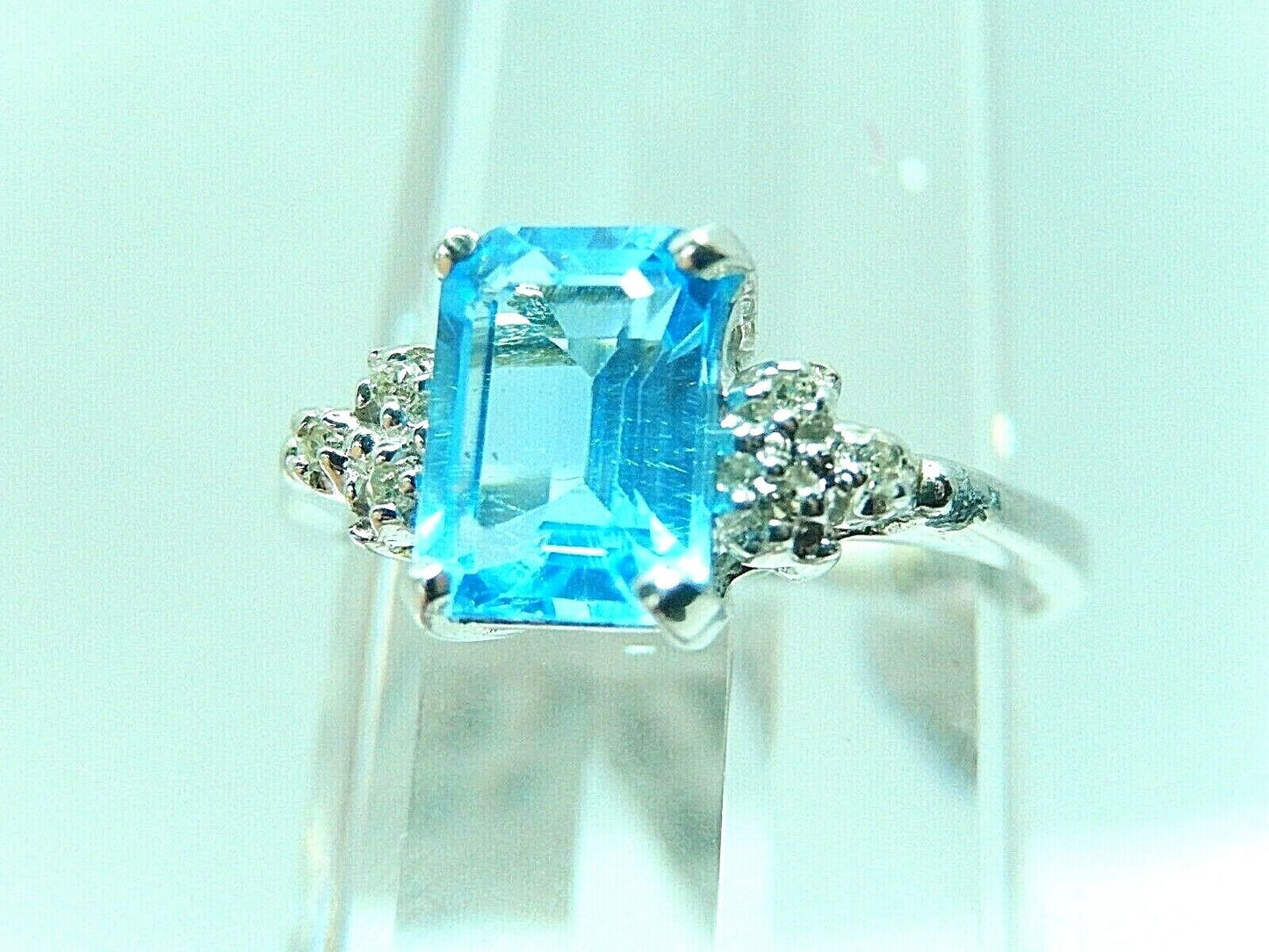Women's 10k White Gold London Blue Topaz & Diamond Ring Sz 7.25