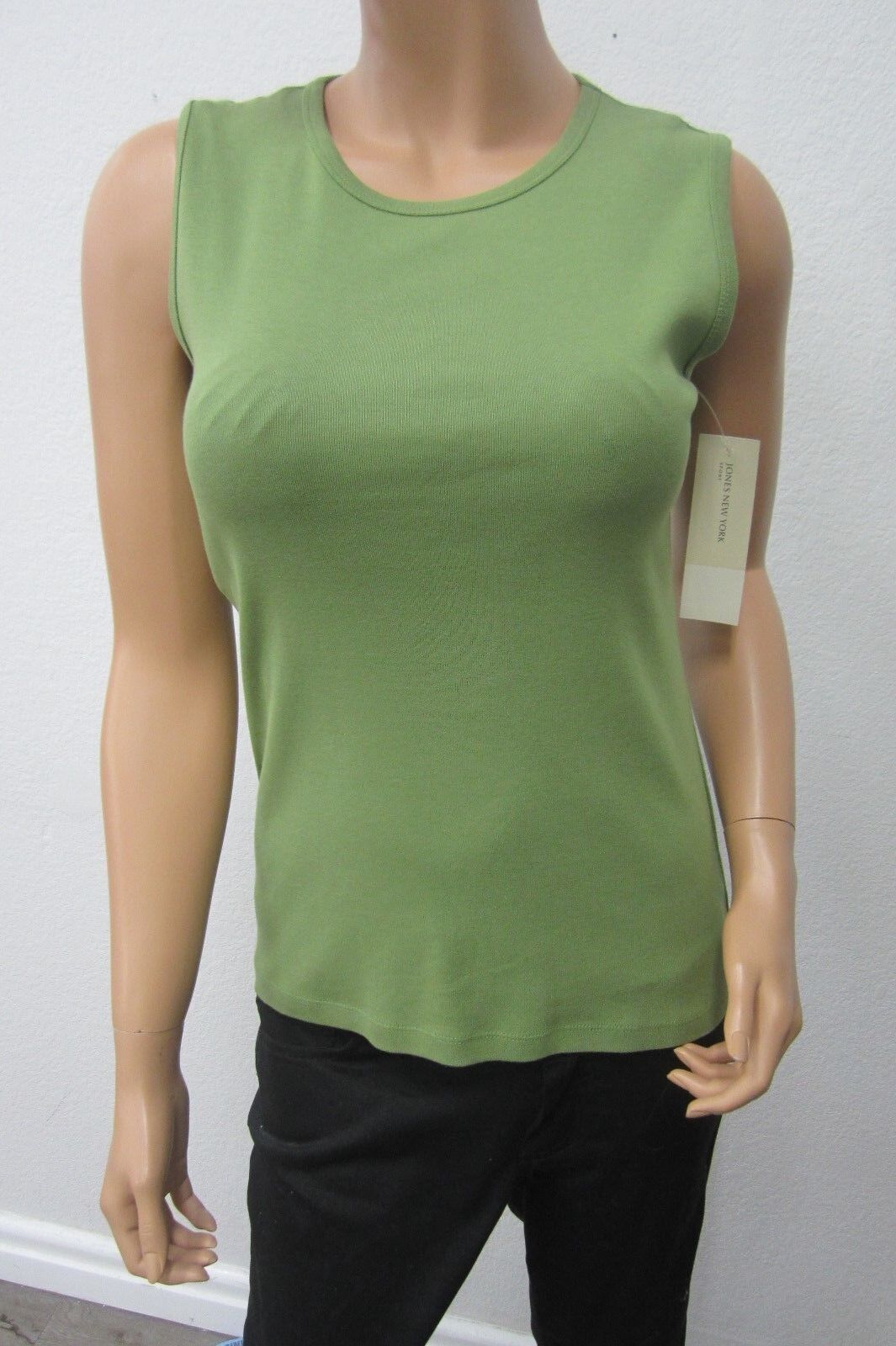 *NWT*  Jones New York Sport Women's Sleeveless Green Knit Shirt Top Size Small