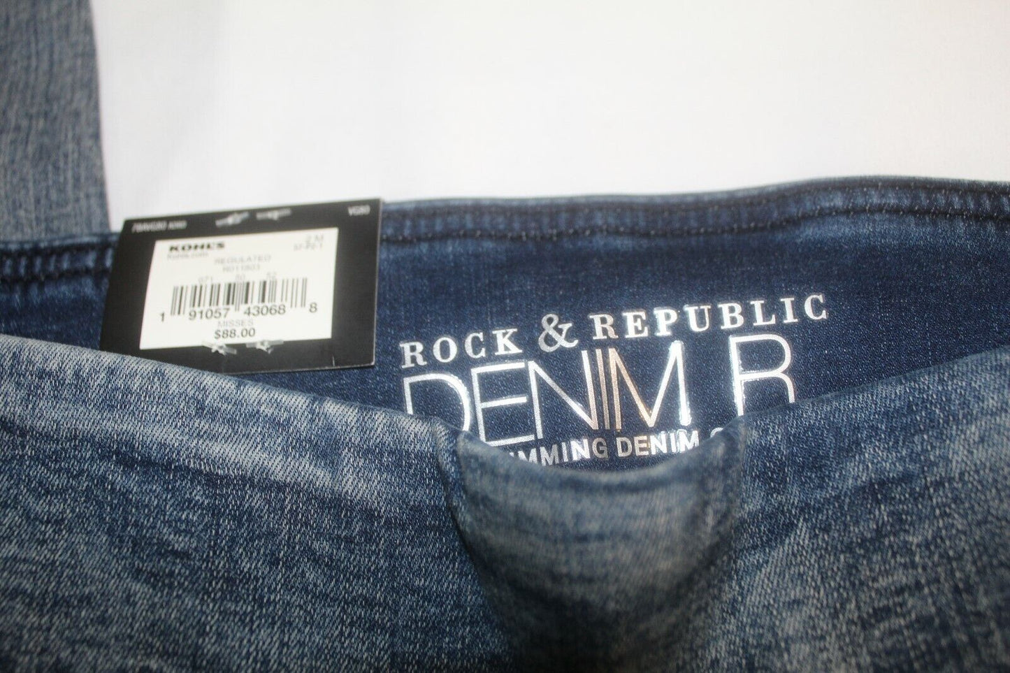 **NWT* $88. Women's Rock & Republic Fever Pull-On Denim Legging, Size 2 M