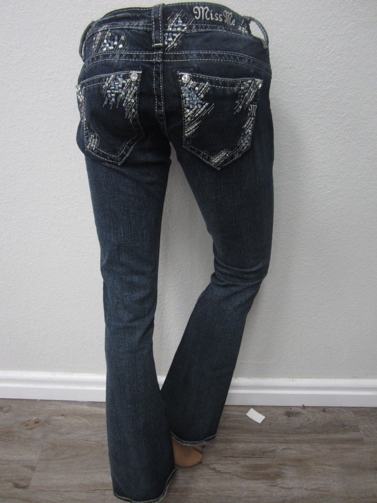 NWT Miss Me Relaxed Boot Jeans, XP7633BV - Dark Blue LOTS OF BLING Size 24 x 32