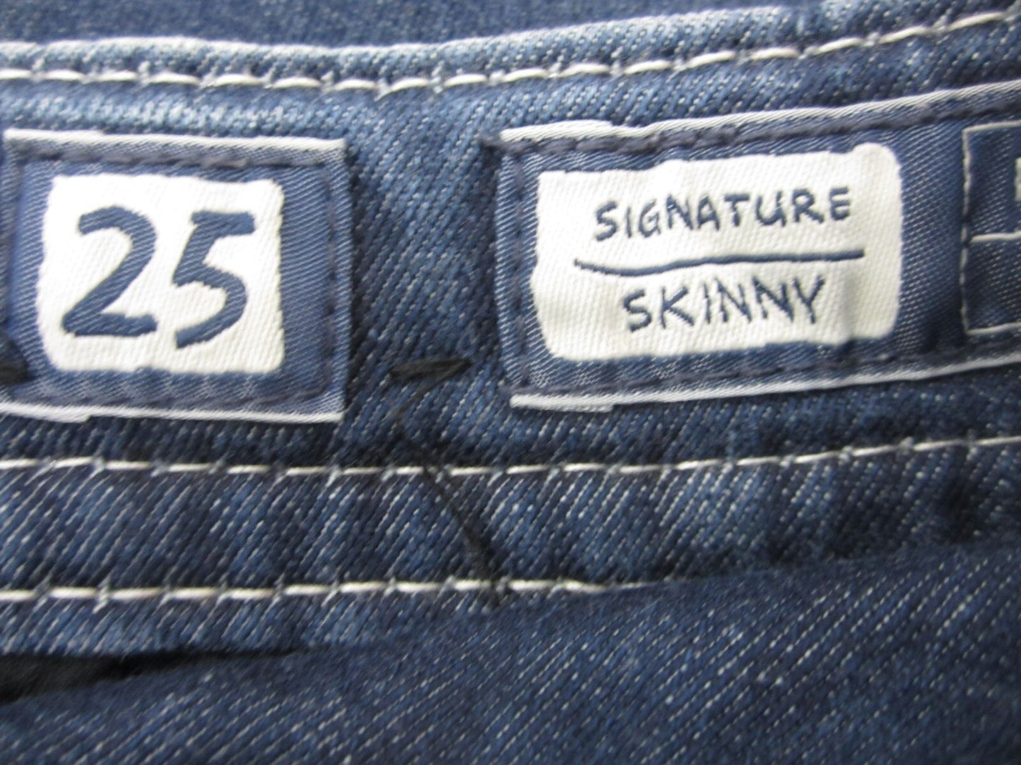 NWOT MISS ME Signature SKINNY Jeans Embellish BLING Size 25 x 33