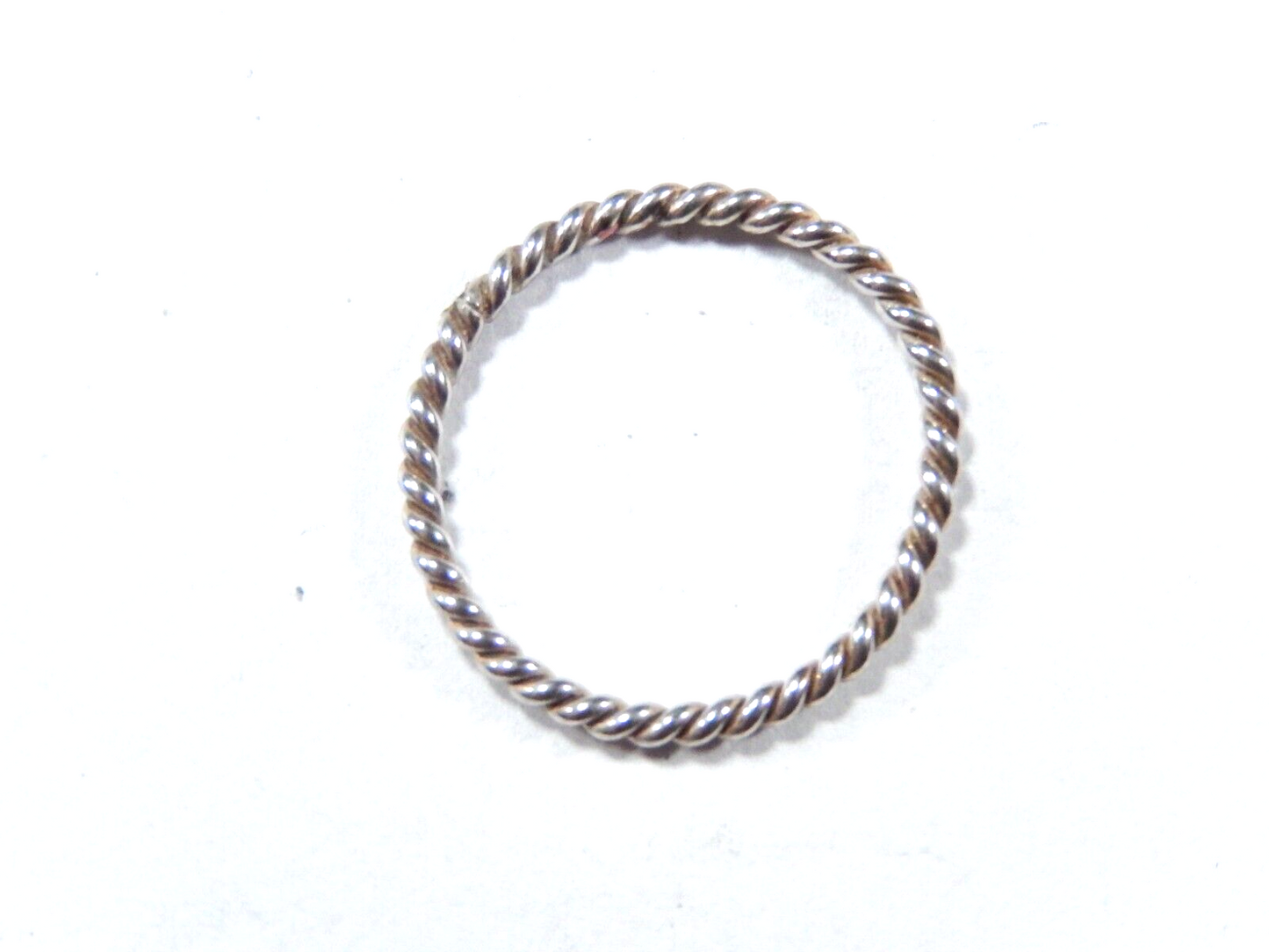 *VINTAGE*  STERLING SILVER 925 1.5mm ROPE BAND RING SIZE: 4