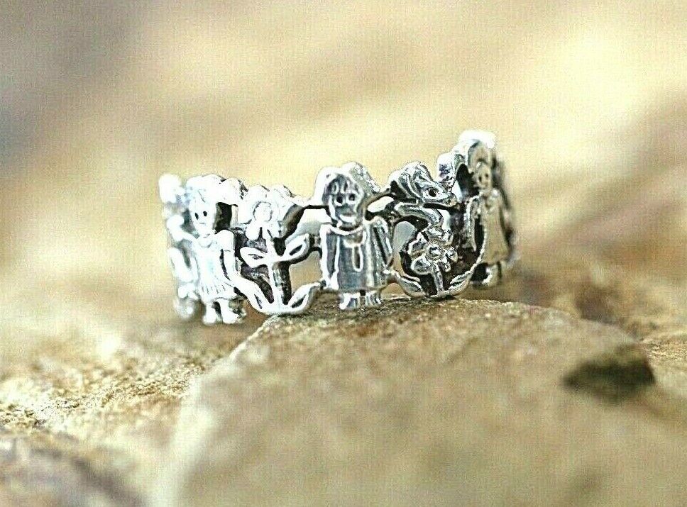 *VINTAGE* Sterling Silver 925 Children Playing Band Ring Size 9.5