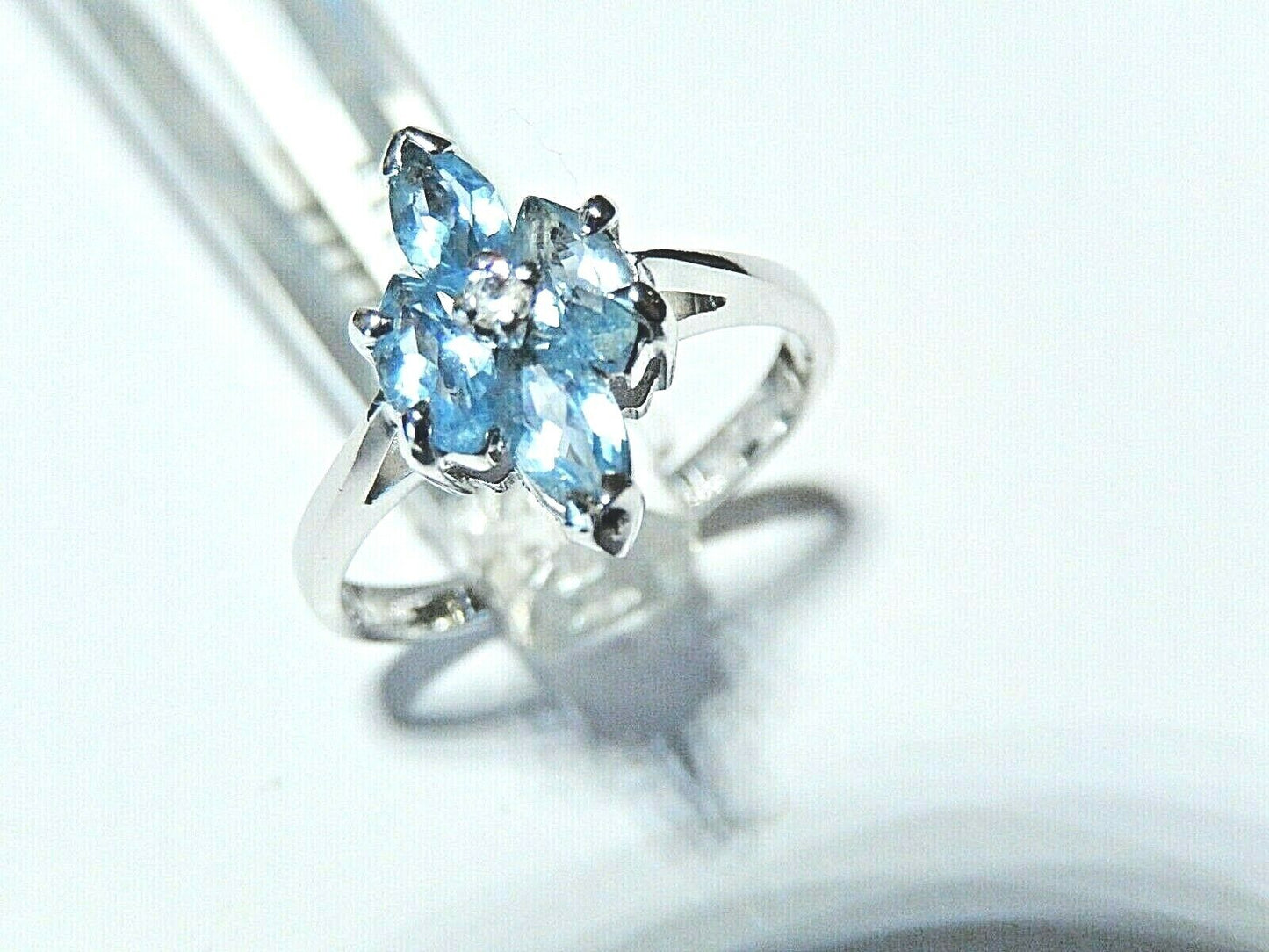 *NWT* 10k White Gold Natural Blue Topaz and Diamond Ring Size 6.75