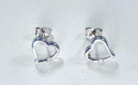 *VINTAGE*  14K White Gold  Diamond  Open Heart Stud Earrings 9mm