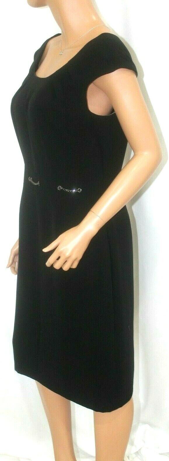 TAHARI Arthur S. Levine Sheath Dress Black Sleeveless Stretch Lined Size 10