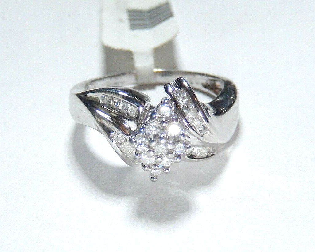 *NWT*  10K White Gold .33 CT Diamond Cluster Ring Size 6