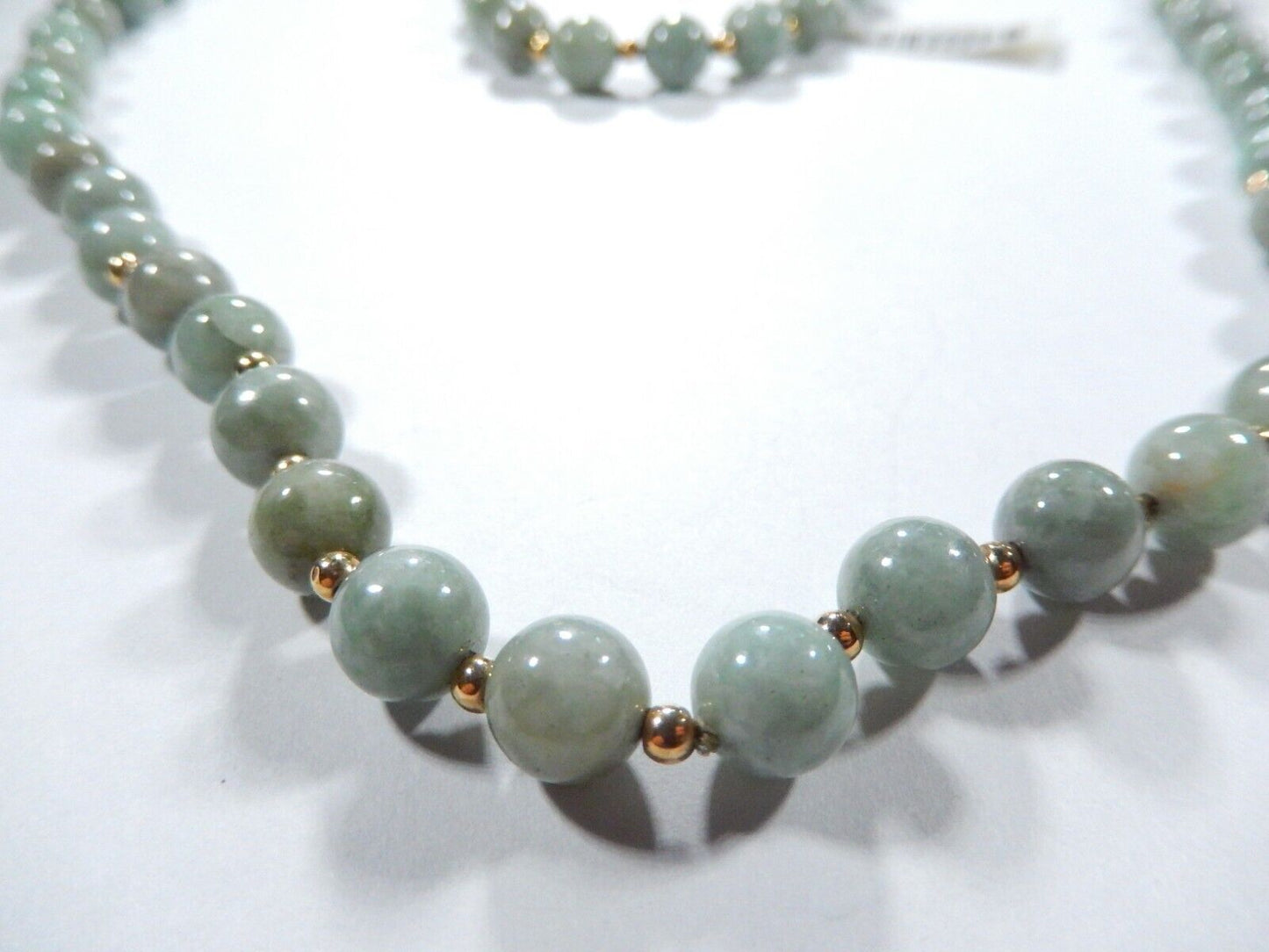 *VINTAGE*  14k Yellow Gold Ball Chinese 8mm Green Jade Bead 30" Necklace
