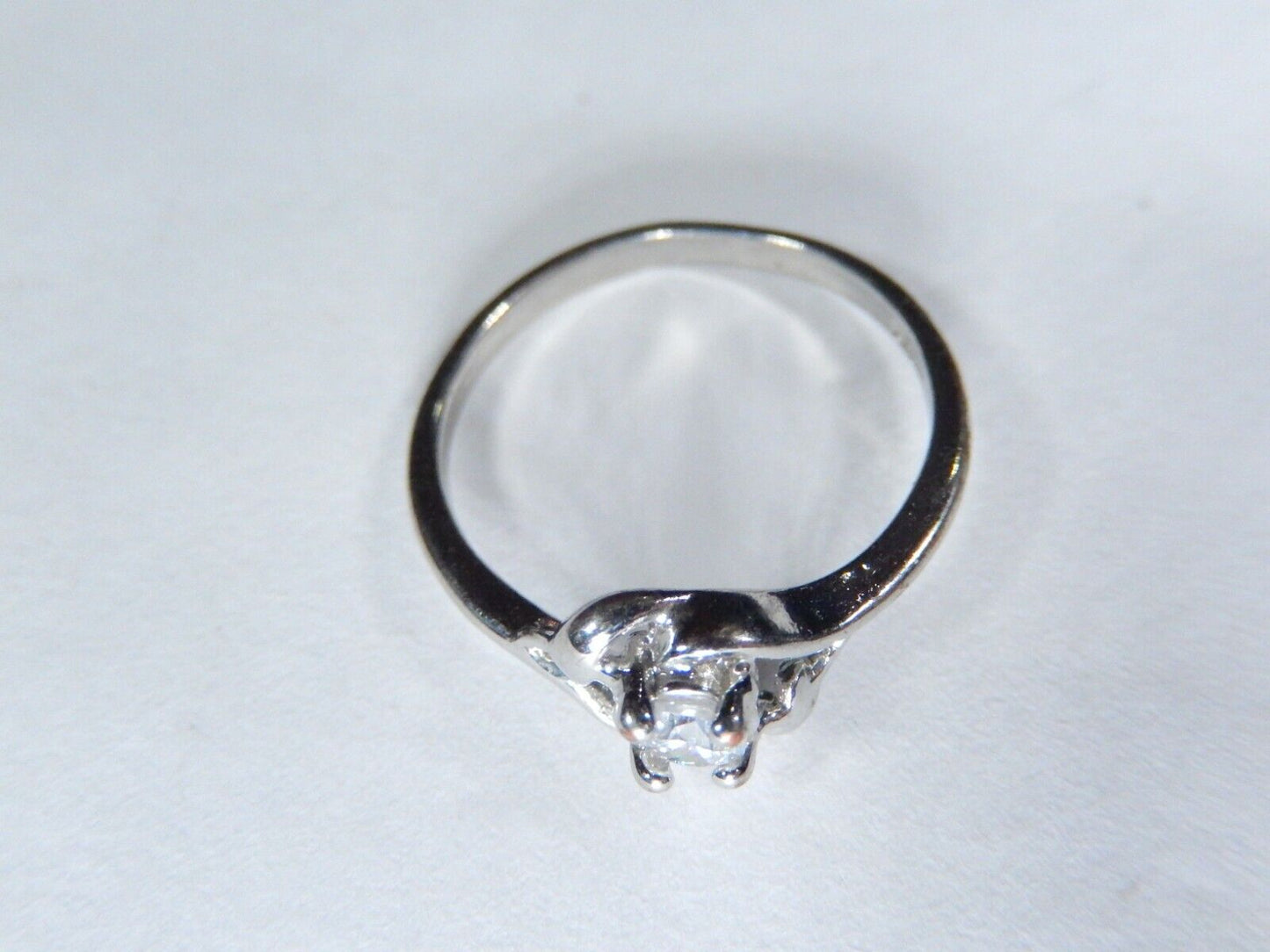 *VINTAGE* Solid Sterling Silver Cubic Zirconia Solitaire Engagement Ring Sz 6.75