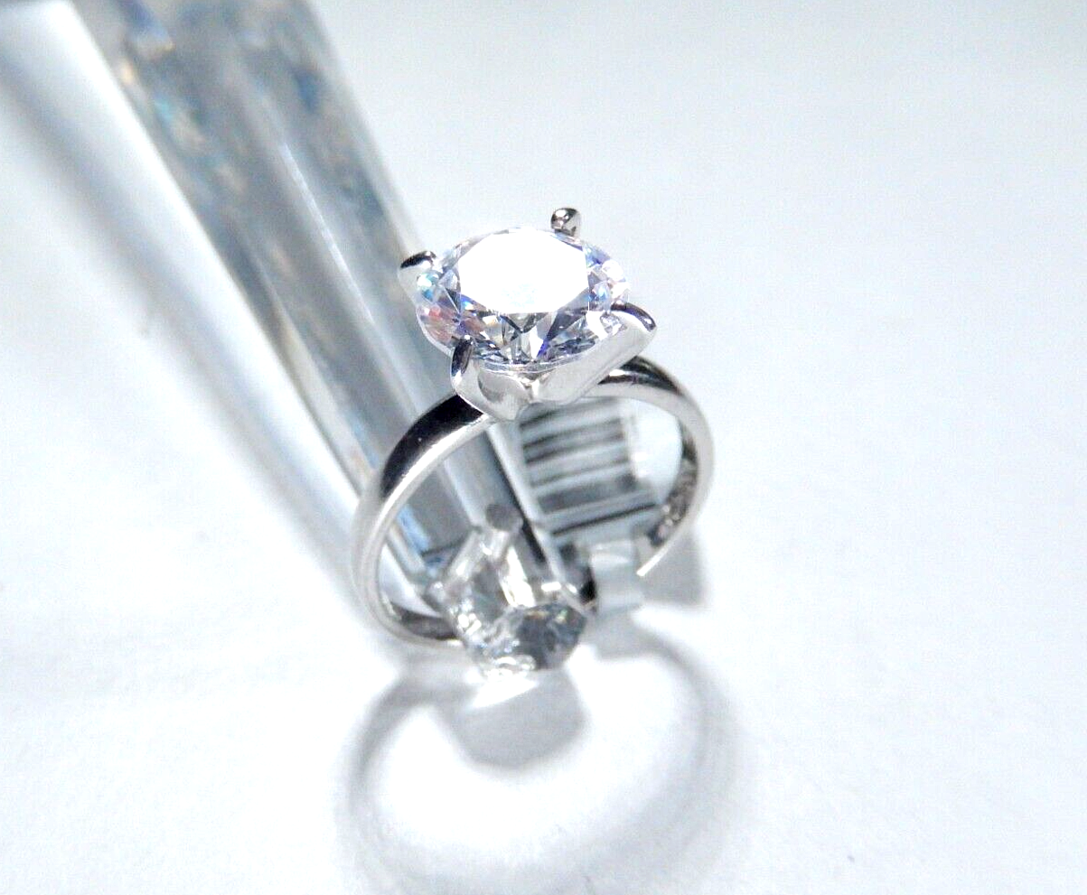 *VINTAGE* Sterling Silver 2.50 CT Round CZ Solitaire Wedding Ring Size 6