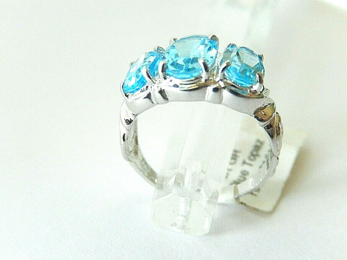 10K White Gold 2.75ct Oval Cut Blue Topaz 3 Stone  Ring Size 7.25