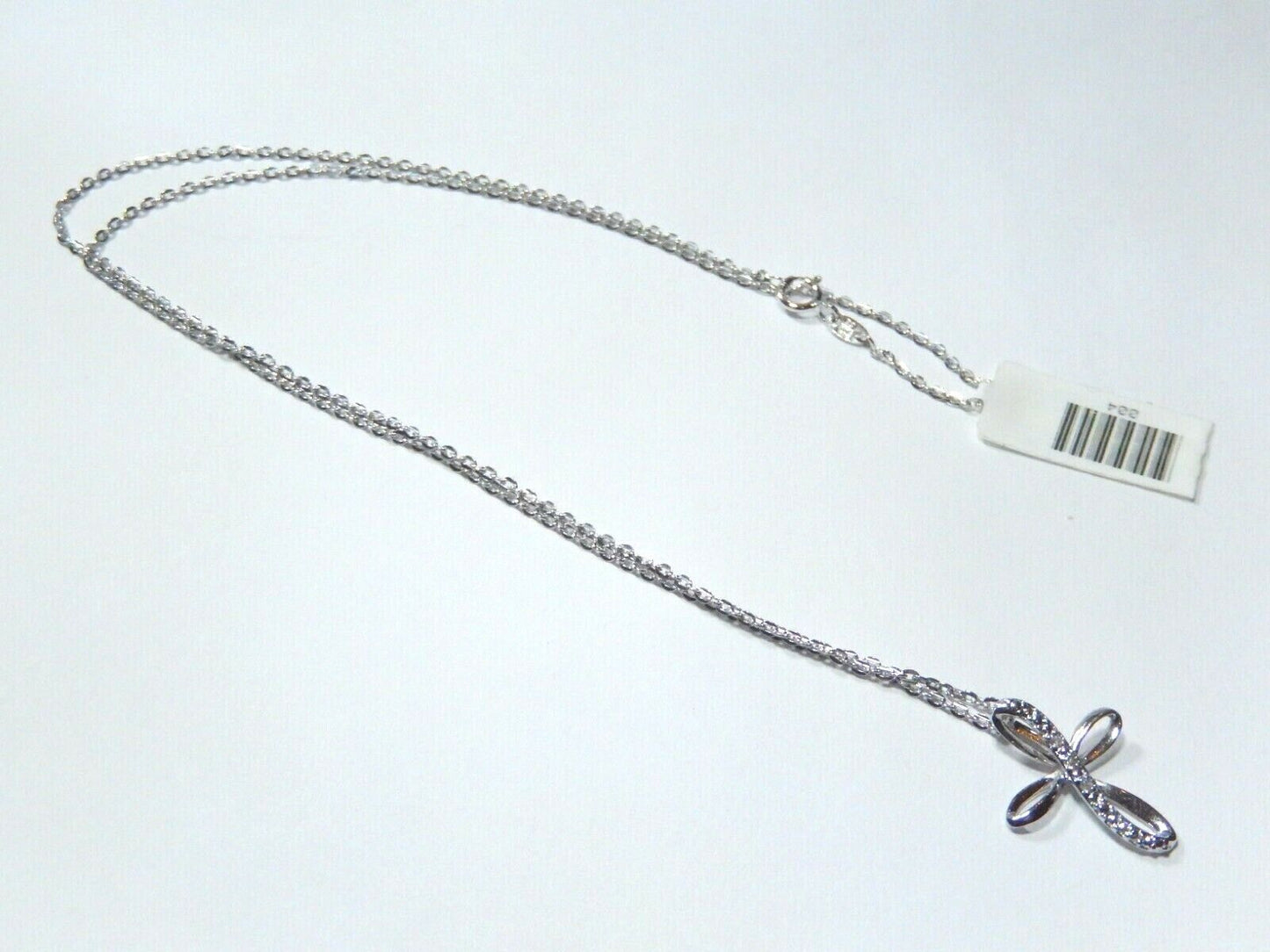 *NWT*  10K White Gold Diamond Cross Pendant With 18" Chain