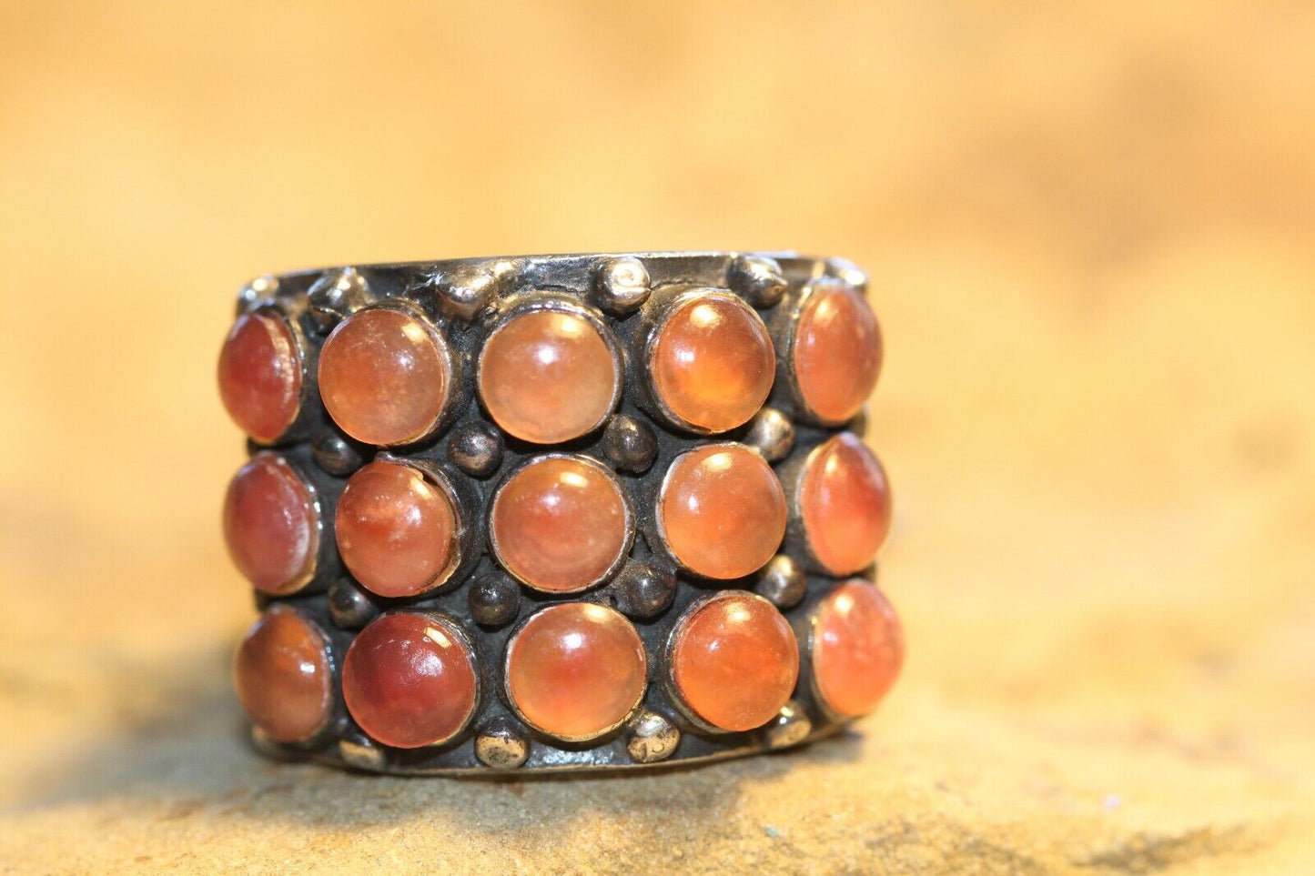 *VINTAGE* THICK & HEAVY Wide Sterling Silver Large Carnelian Ring Sz 7.75