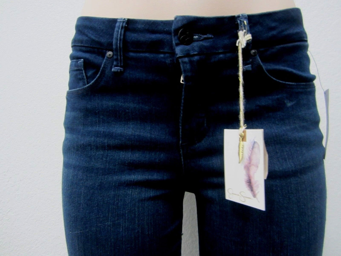NWT Jessica Simpson Jeans Size 28 X 34 Uptown Slim Flare Freesia Blue Denim