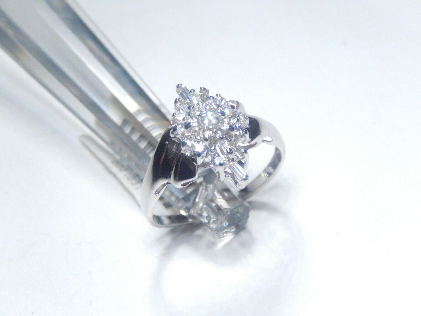 *NWT*   14k White Gold Round .50CT Natural Diamond Cocktail Ring Size 8