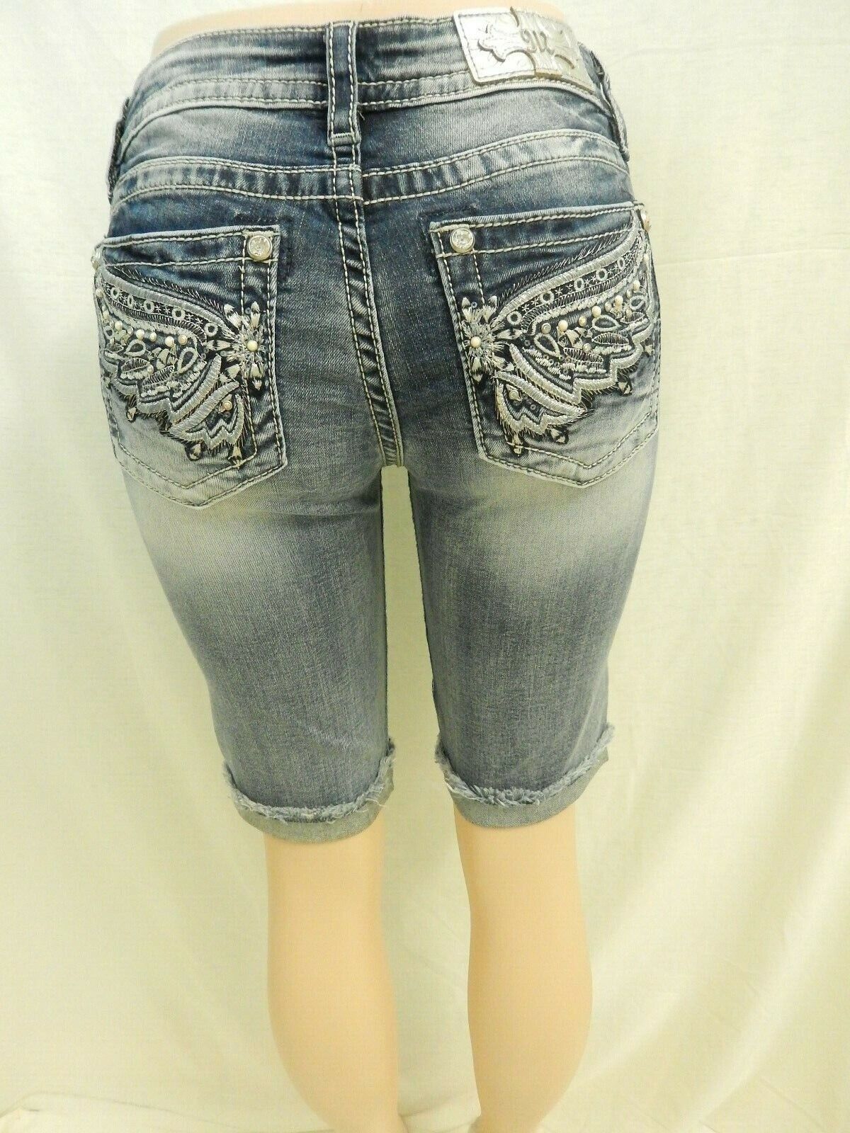 NWT Miss Me  Angel Wings Mid-Rise Medium Wash Bermuda Shorts M3369M Sz 26 x 12"