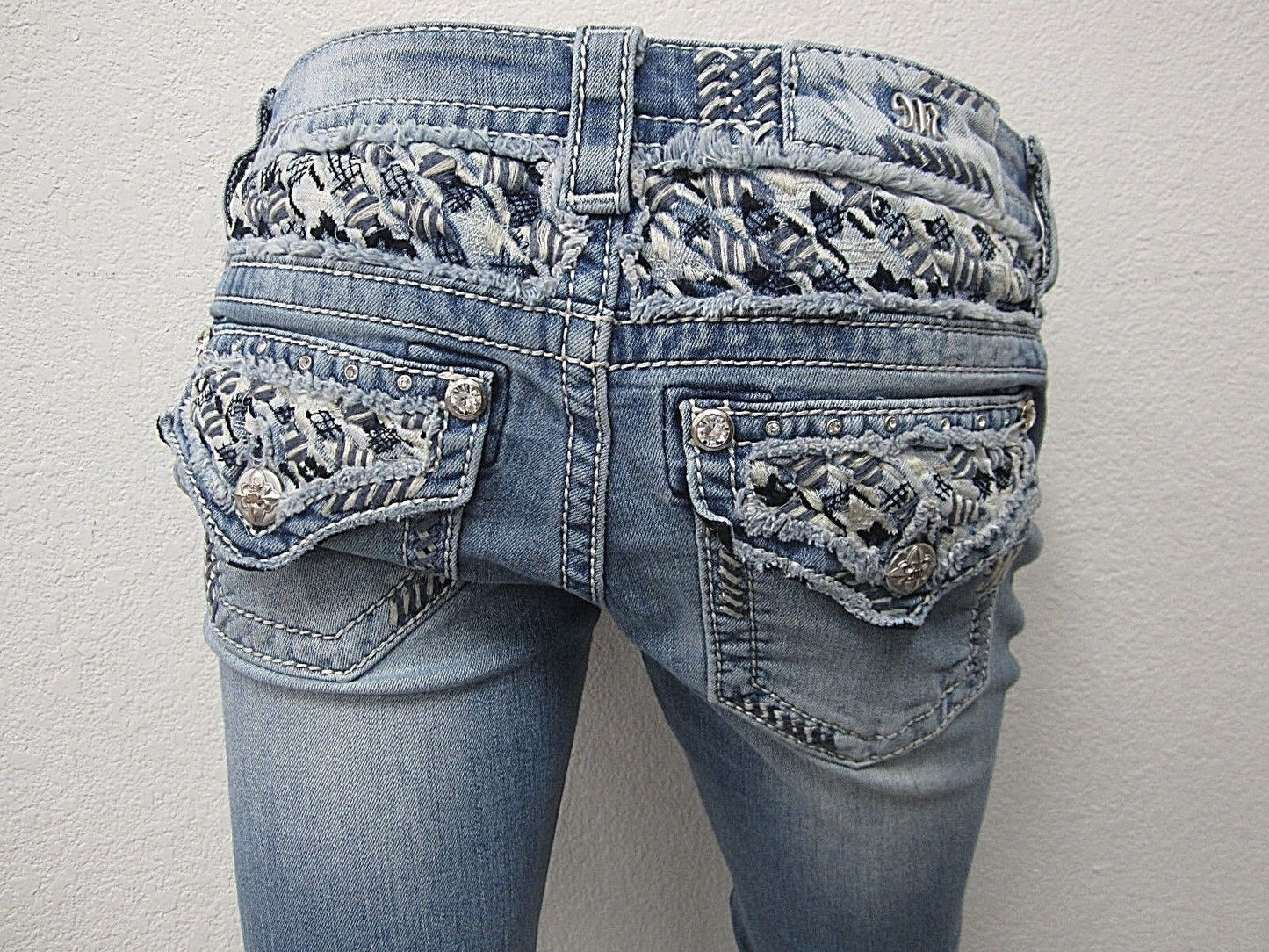 NICE Miss Me Jeans JP7656SB Distressed Medium Blue Great Trim Size W27 x L34