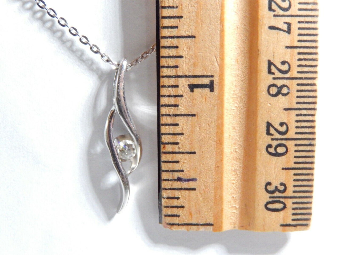 *VINTAGE*  14k White Gold Diamond Solitaire Drop  Slide Pendant with 18" Chain