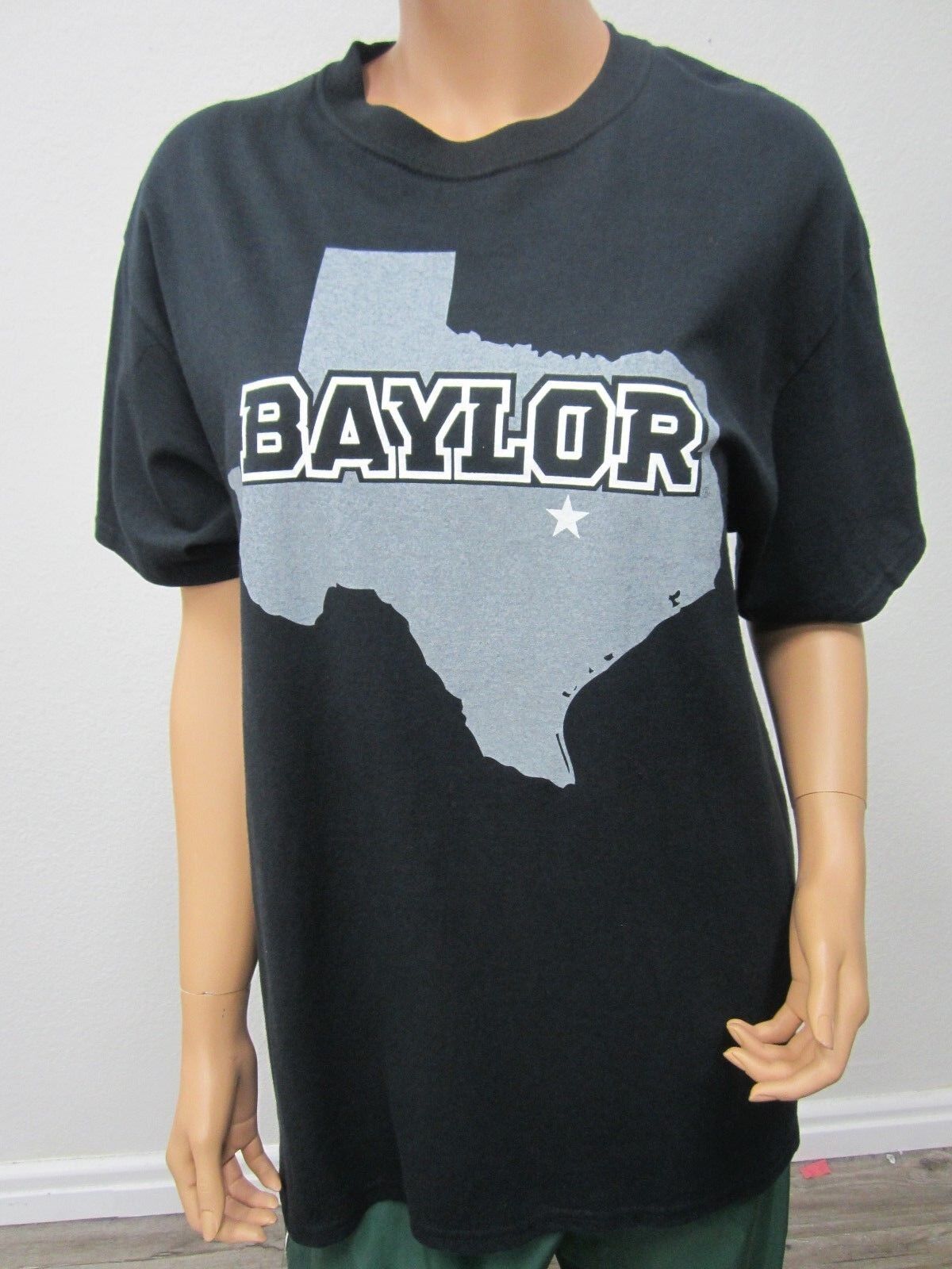NEW Baylor University Gildan Unisex T Shirt Solid 100% Cotton Short Sleeve Sz L