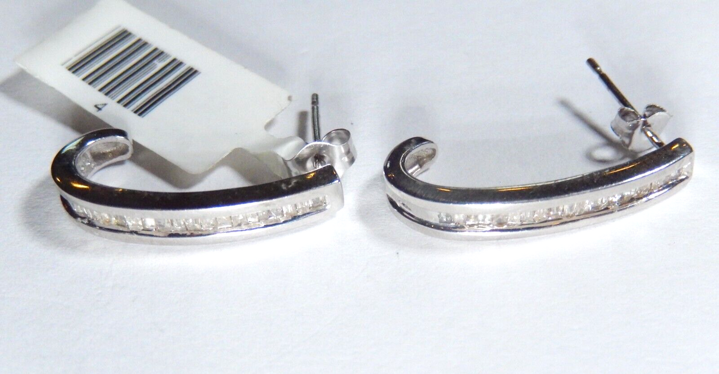 *VINTAGE* 10k White Gold Baguette Natural Diamond Half Hoop Dangle Earrings