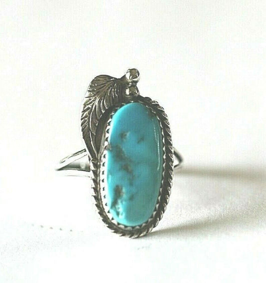 *VINTAGE* Native American Turquoise Sterling Silver Ring Size 7.75