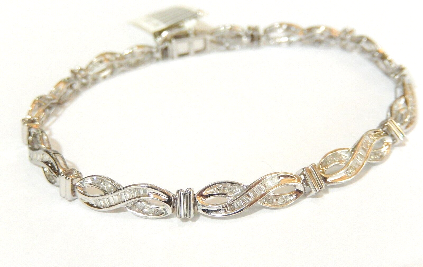 *NWT*  1.00 CT Natural VS  Diamond Tennis Bracelet in 10K White Gold  7 inch