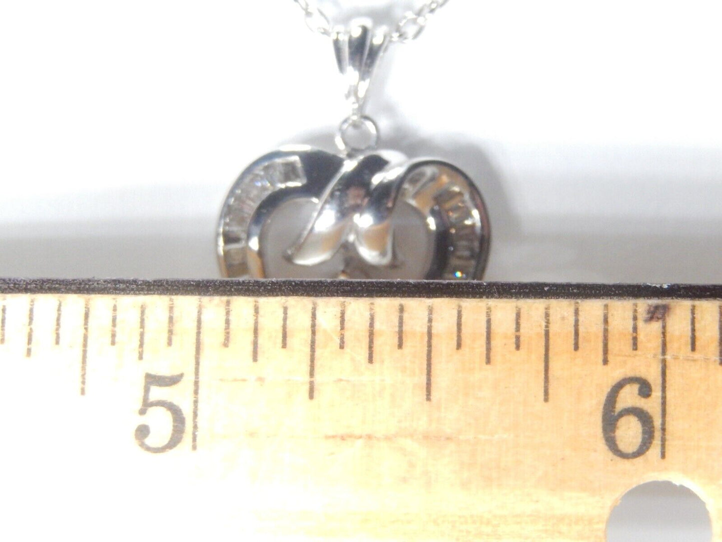 10K White Gold .75CT Baguette & Dangle Natural Diamond Heart Pendant w/18" chain