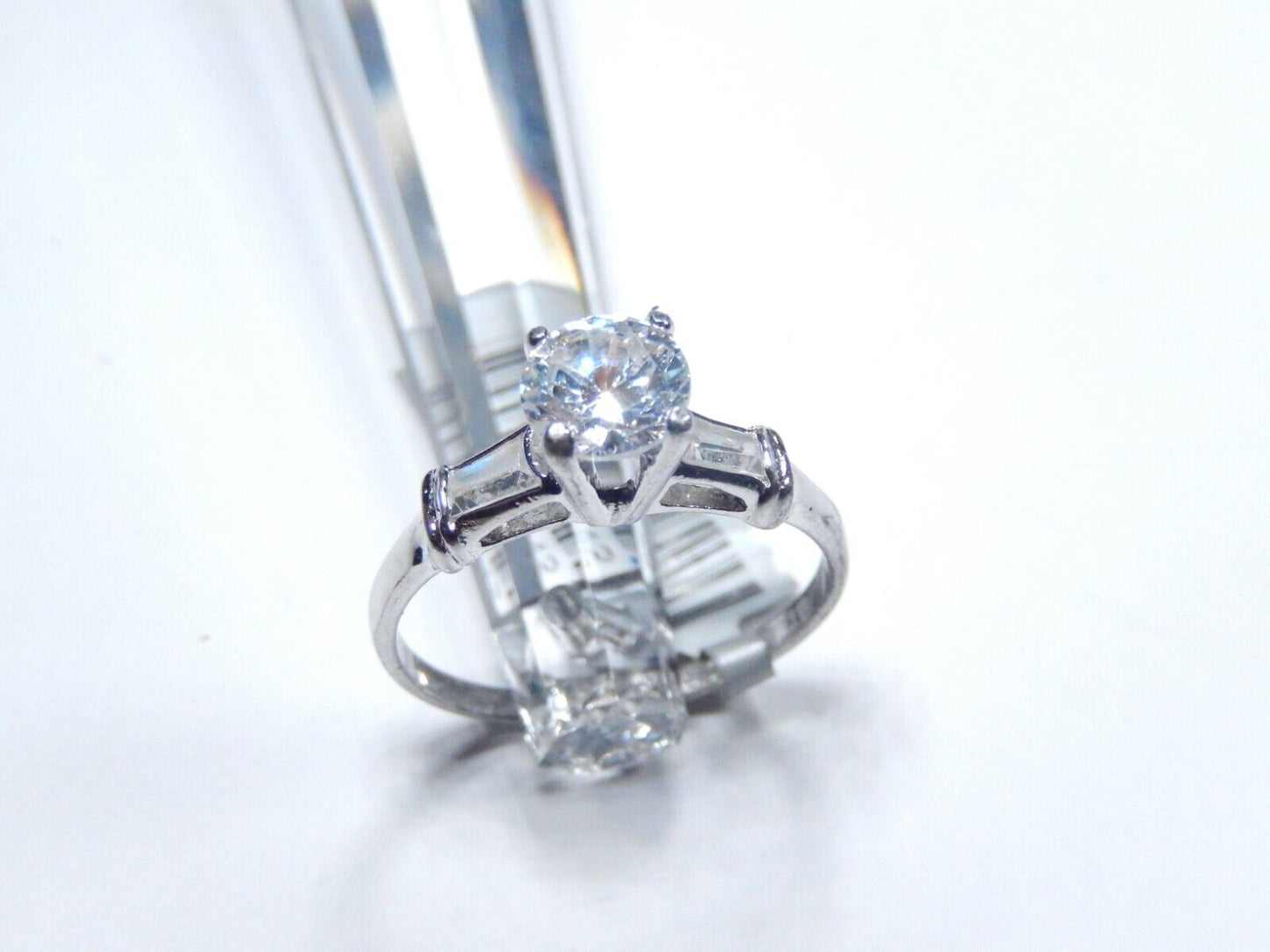 *VINTAGE*  STERLING SILVER 1.25 CT Round Solitaire & Baguette CZ Ring SIZE 7.75