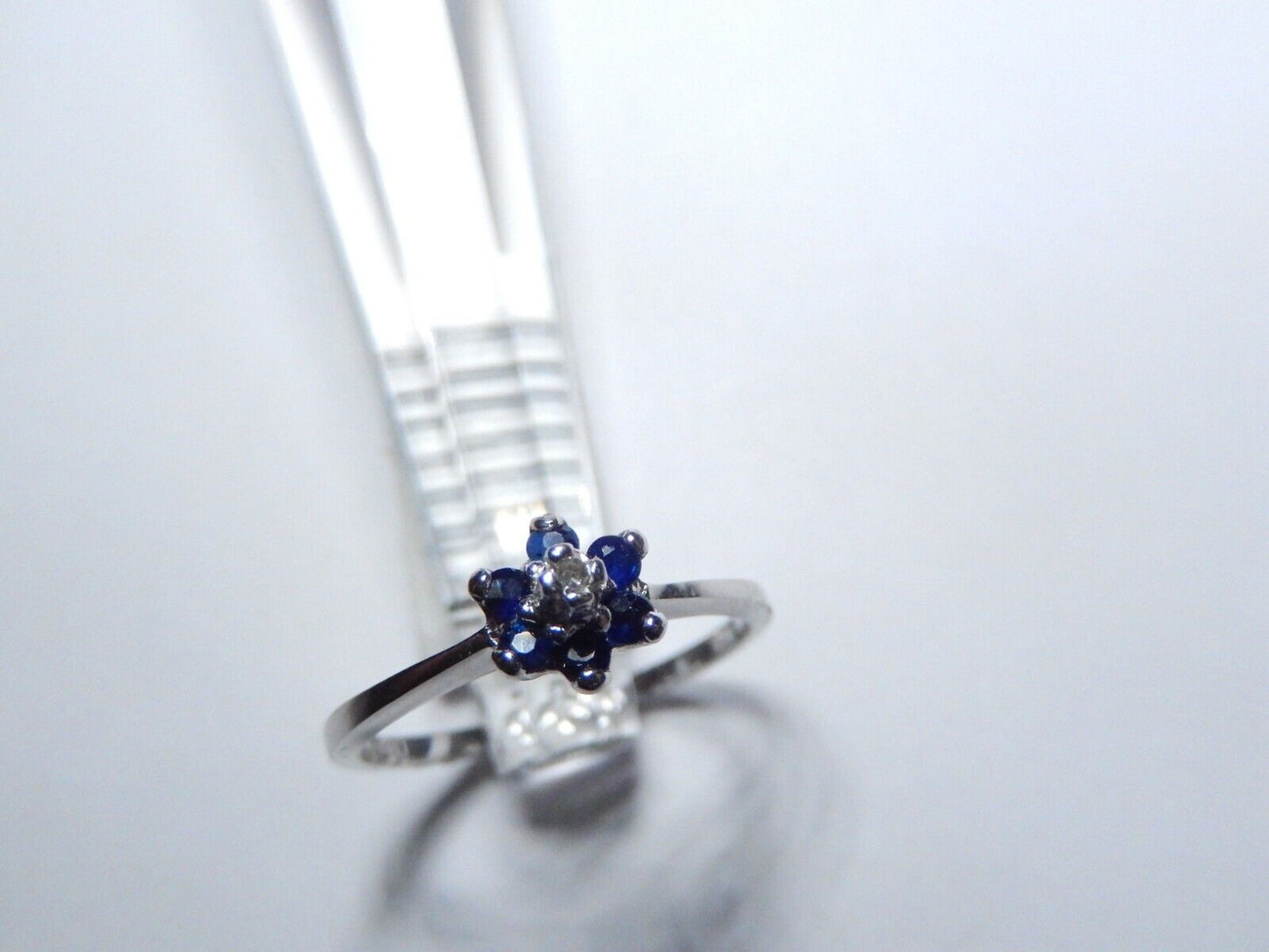 *NWT*  10K White Gold Natural Blue Sapphire And Diamond Ring SZ 6.25