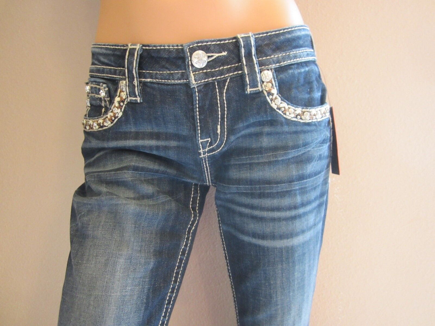 NWT- MISS ME  Embellished Signature Boot Cut Stretch Jeans 27 x 34 NWT
