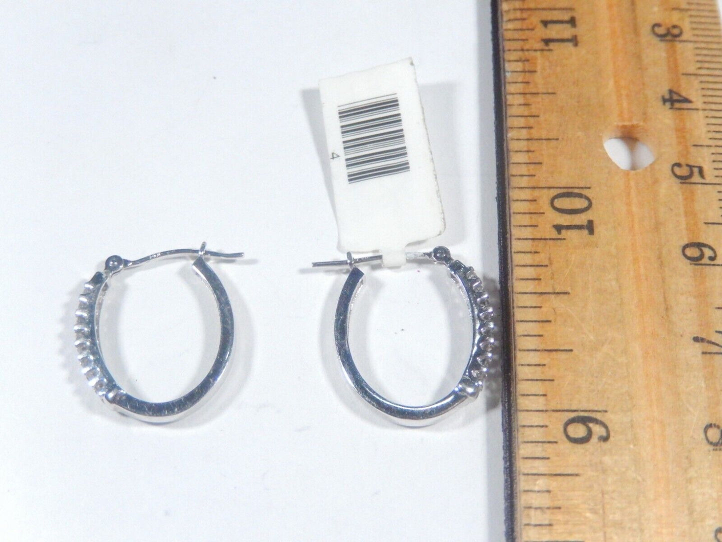 10K White Gold  1/3 CT Natural Diamond 3/4" Oval Hoop Earrings