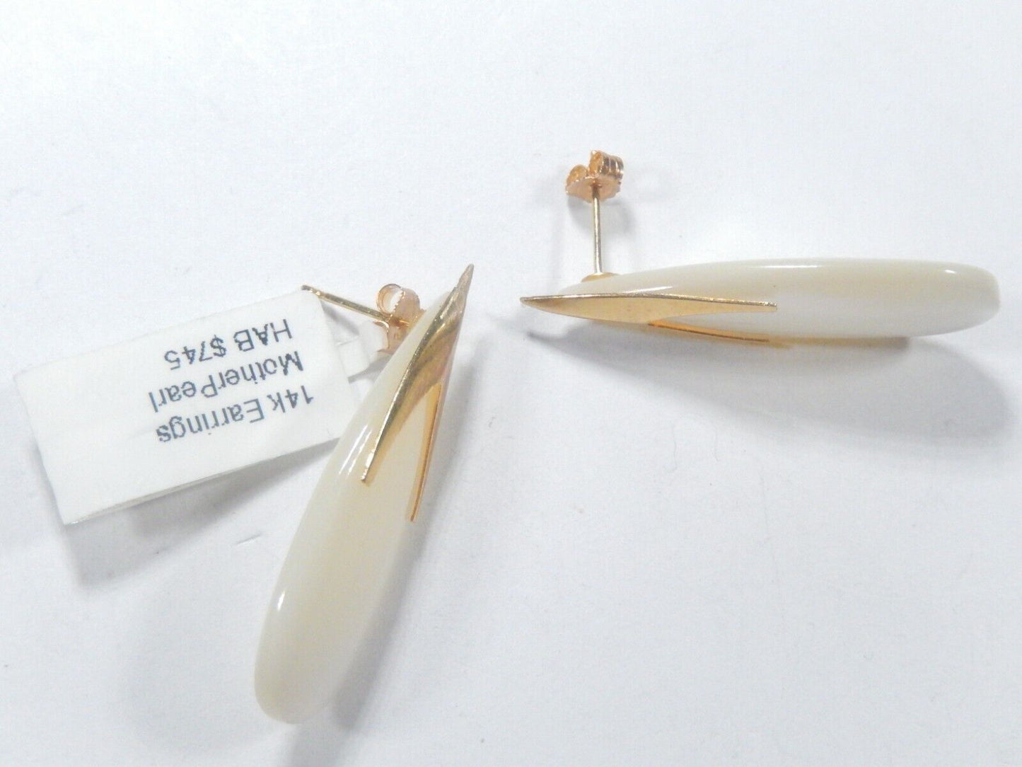 *VINTAGE* 14K Yellow Gold Mother-of-Pearl (MOP) Teardrop Dangle/Drop Earrings