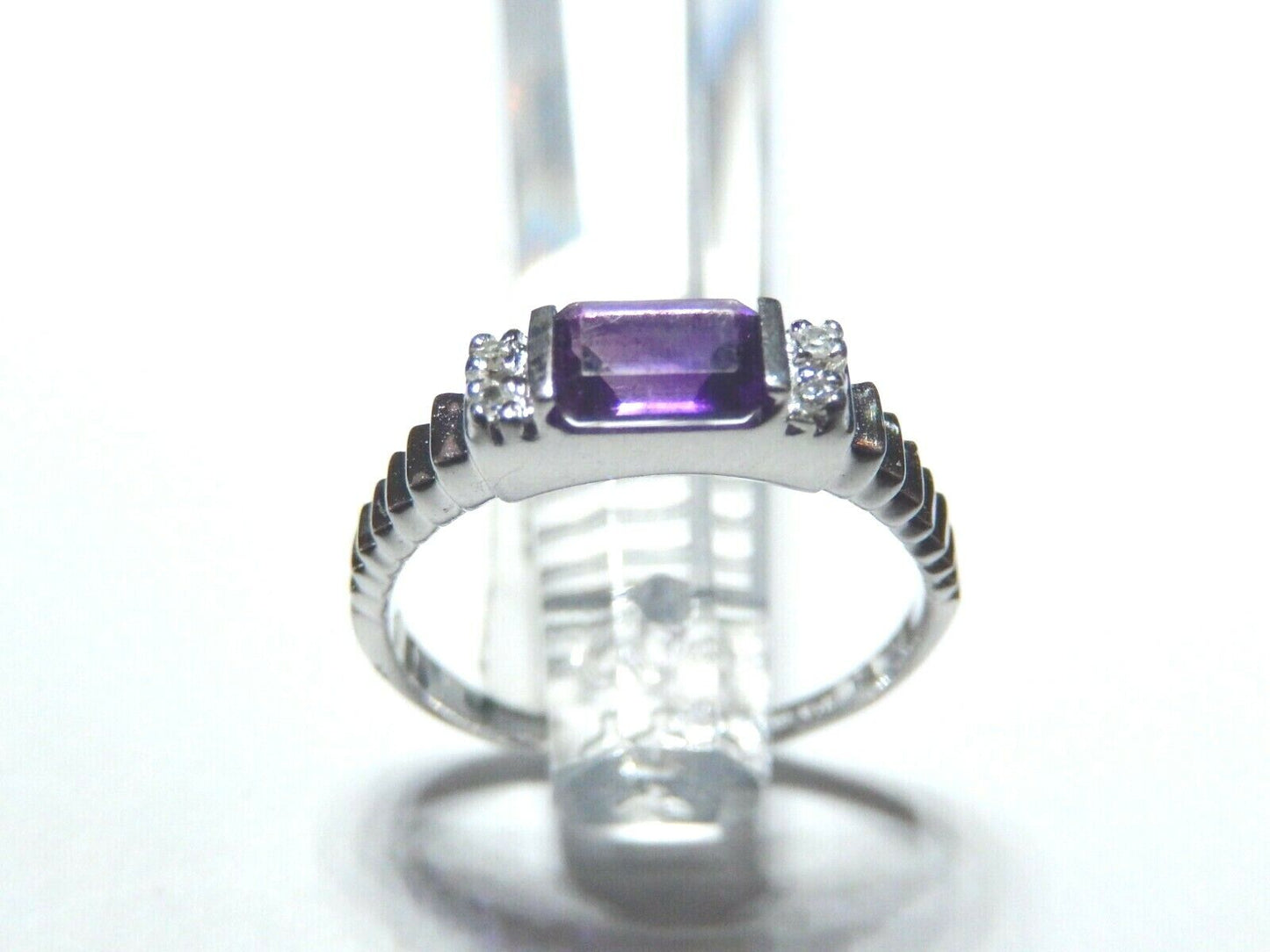 *NWT* 10K White Gold Amethyst & Diamond Modern Style Ring Size 7