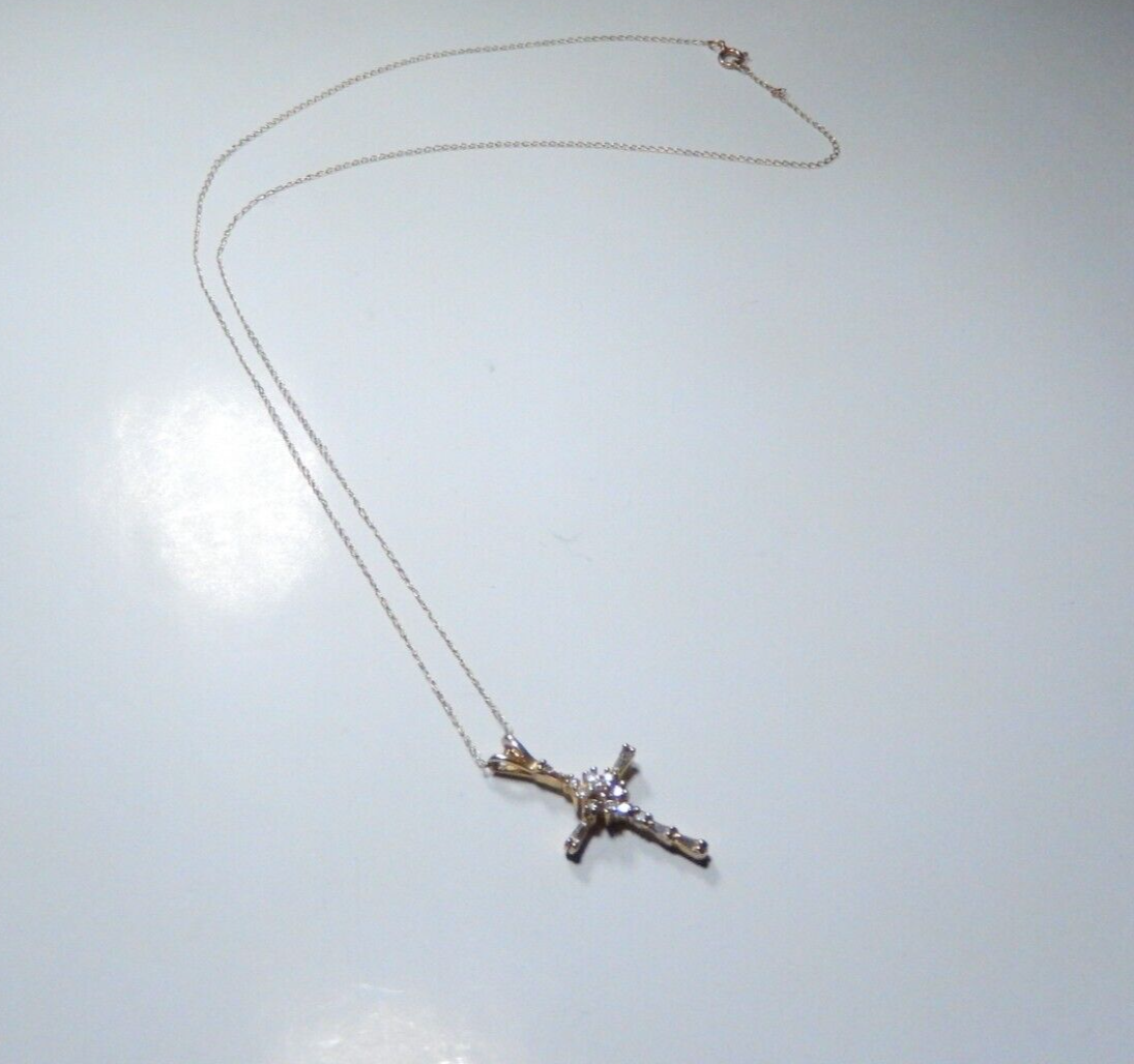 *VINTAGE*  14k Yellow Gold  .33CT Diamond Cross Pendant w/16" Chain