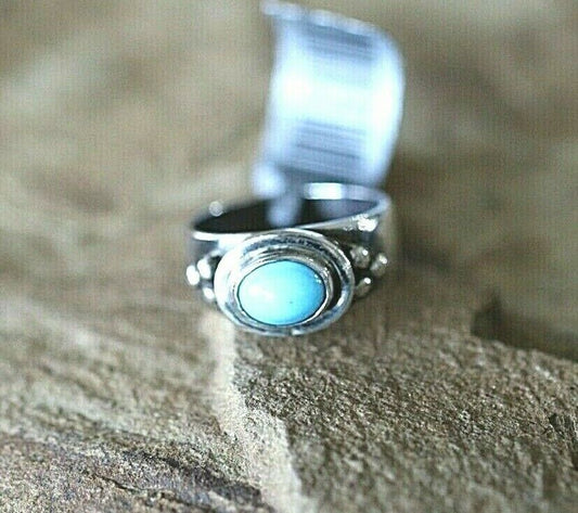*VINTAGE*  Sterling Silver Native American Navajo Turquoise Ring Size 6