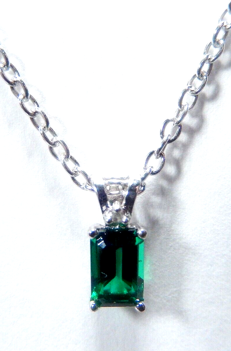 10K White Gold 3/4CT Lab Created Emerald Pendant w/18" chain
