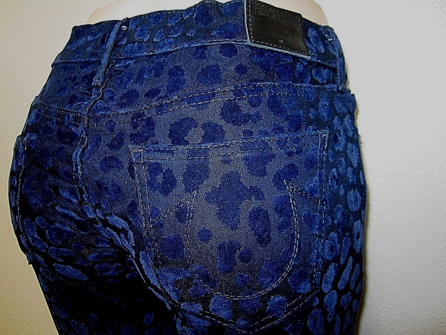 AUTHENTIC True Religion Women's Halle Super Skinny Stretch Blue SpotVelvet Jeans