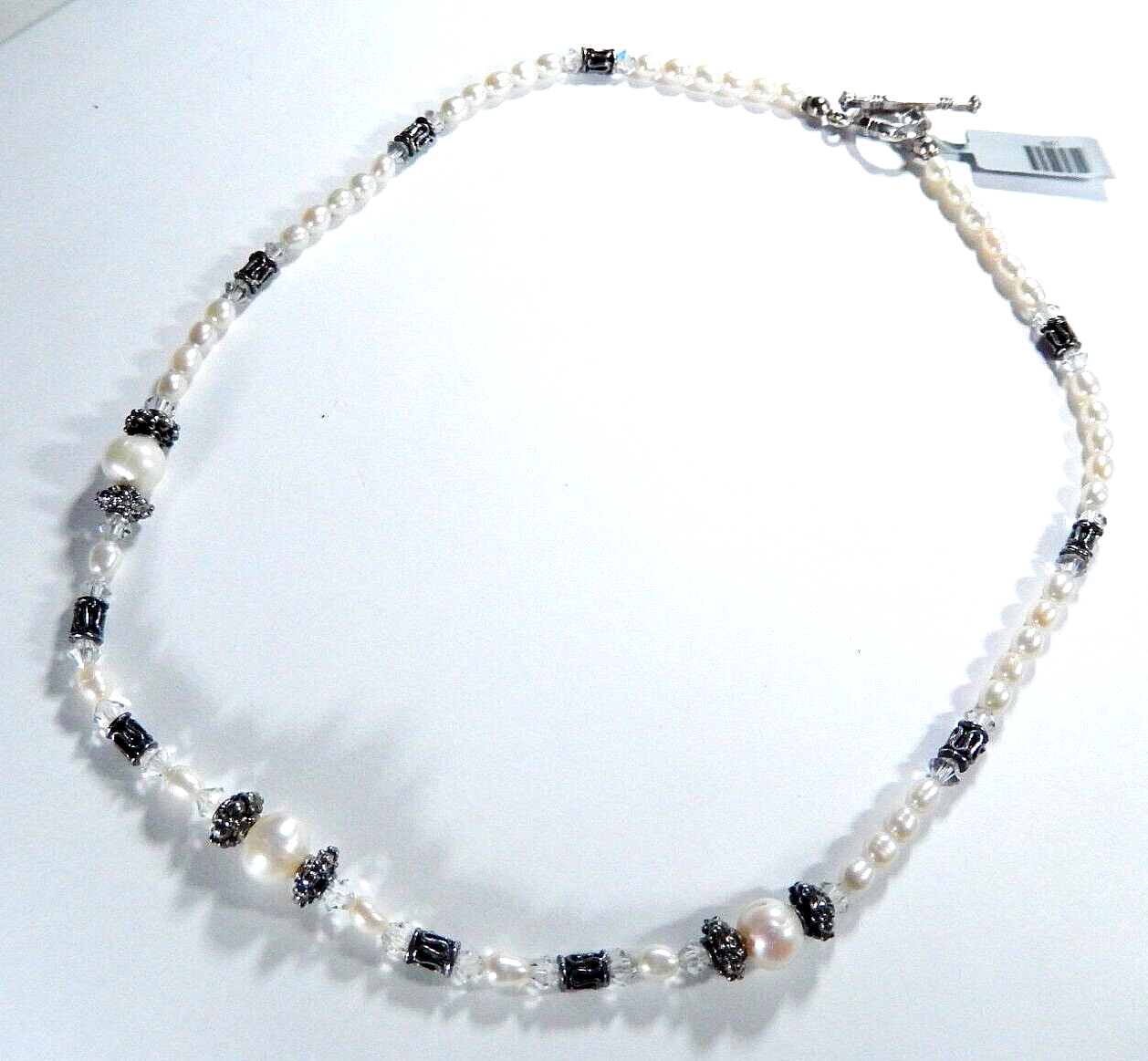 *VINTAGE* Bali Style 16" Real Pearl Necklace with  925 Sterling Silver Beads