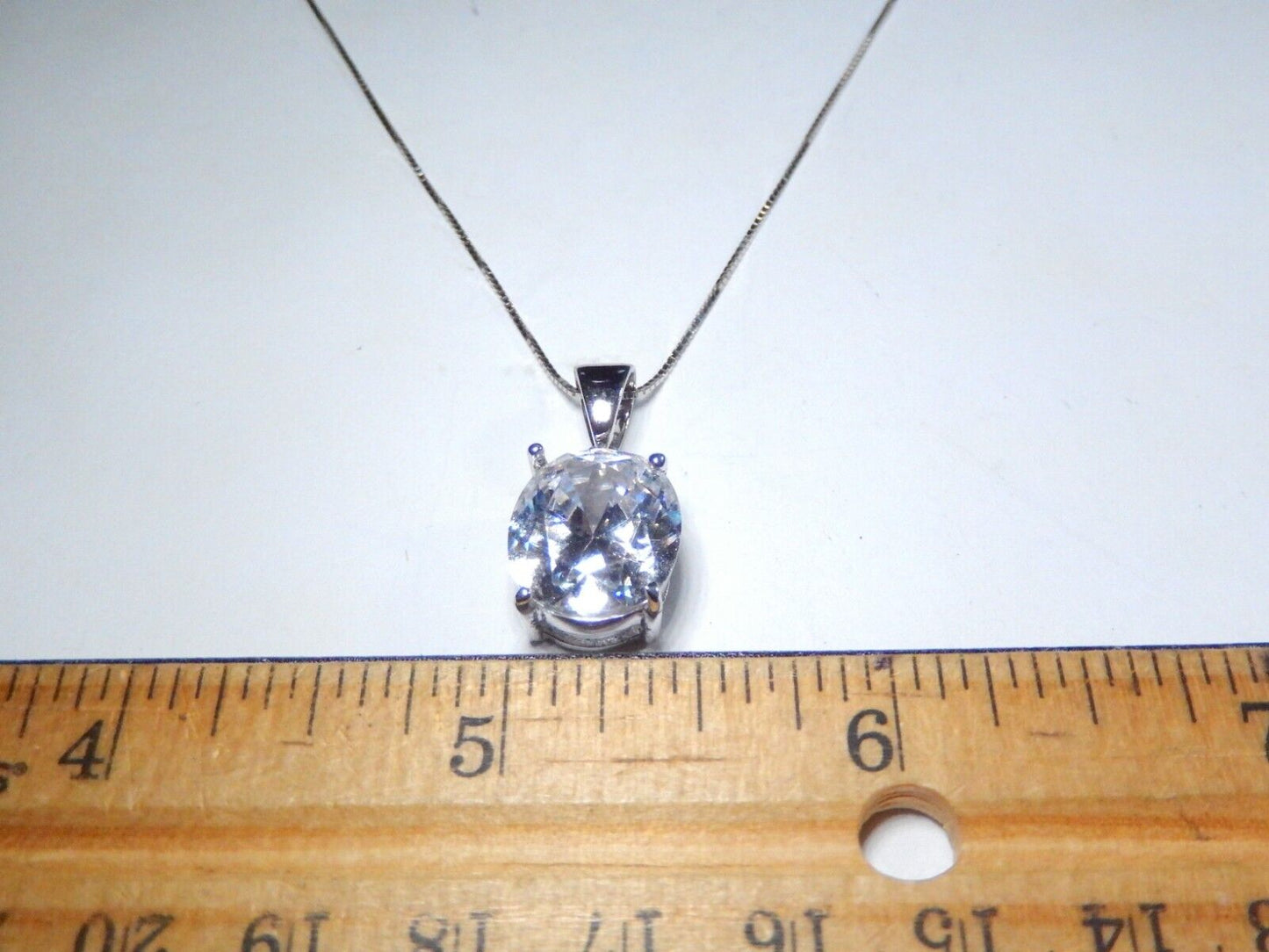 *VINTAGE*  Sterling Silver 10.0 CT CZ Solitaire Pendant with 18" Sterling Chain