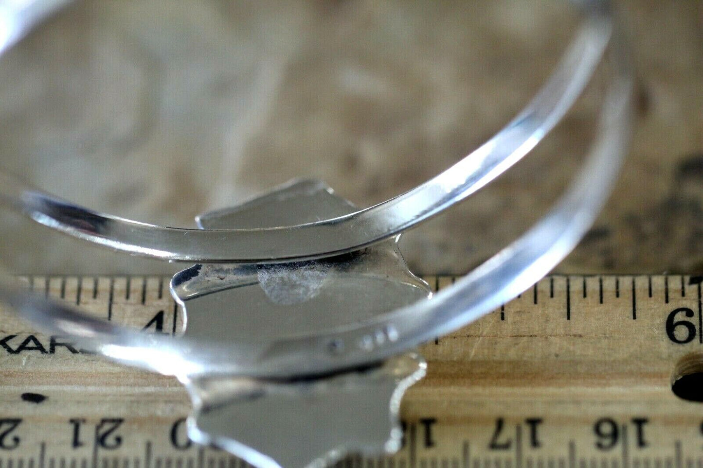 *VINTAGE*  THICK - VICTORIAN STYLE STERLING SILVER  Engravable Bangle Bracelet~