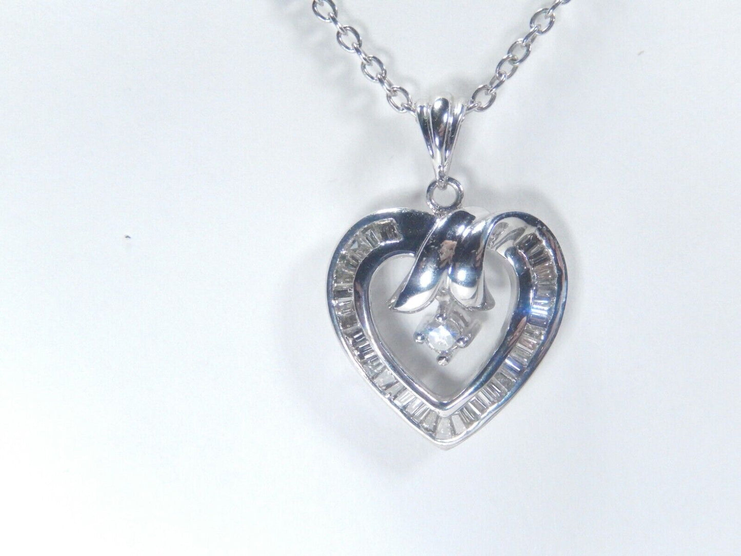 10K White Gold .75CT Baguette & Dangle Natural Diamond Heart Pendant w/18" chain