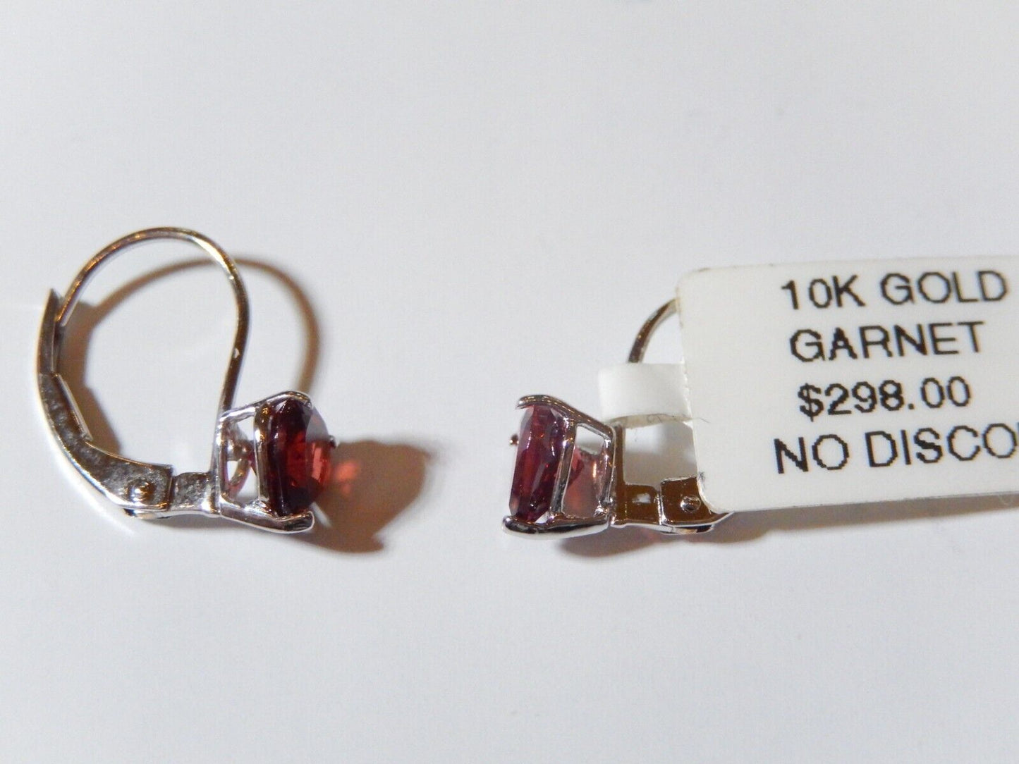 *NEW* 10k White Gold 5mm Heart Genuine Garnet Lever-back Earrings